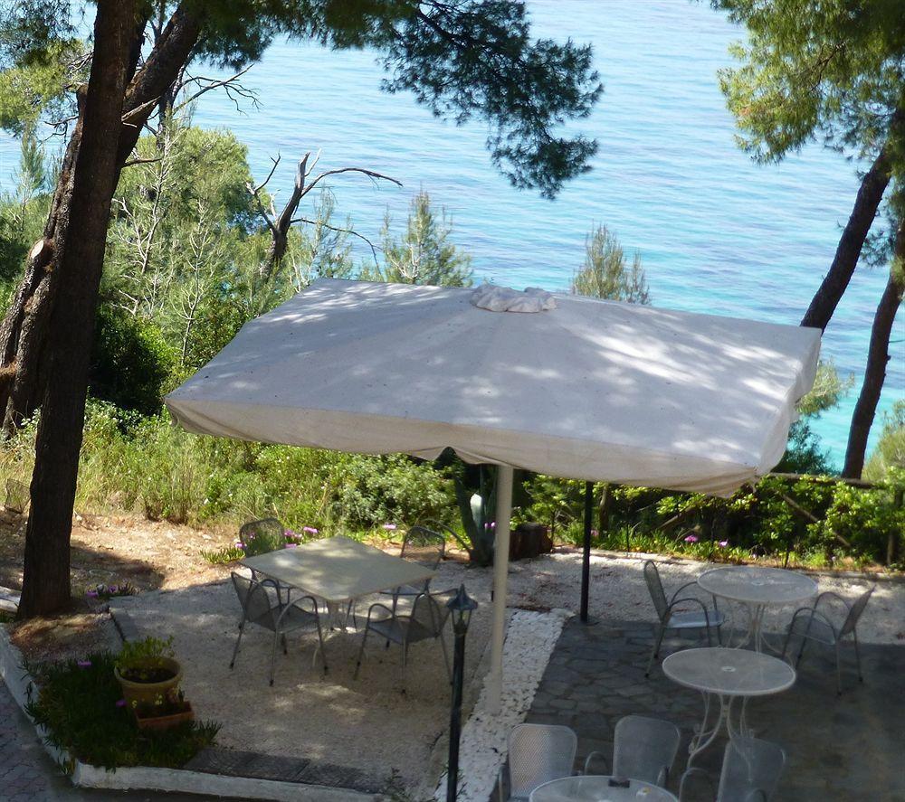 Dryades Hotel Siviri Bagian luar foto
